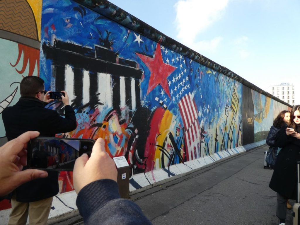 Berlin Wall tourism
