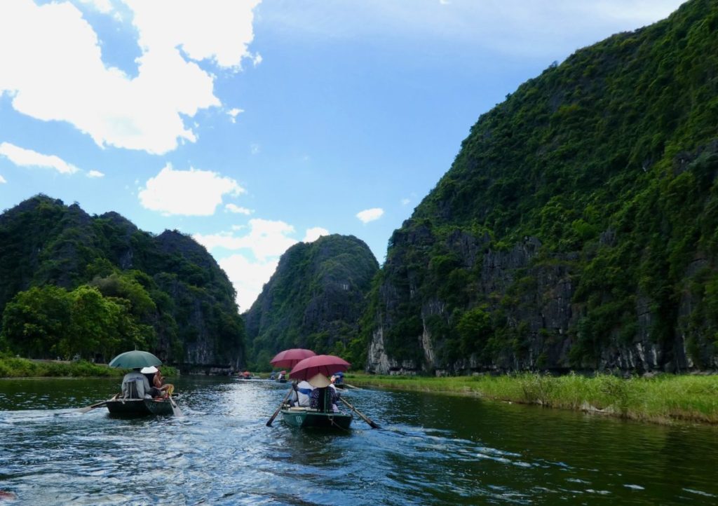 Ninh Binh province day trip from Hanoi, boat ride Tam Coc.