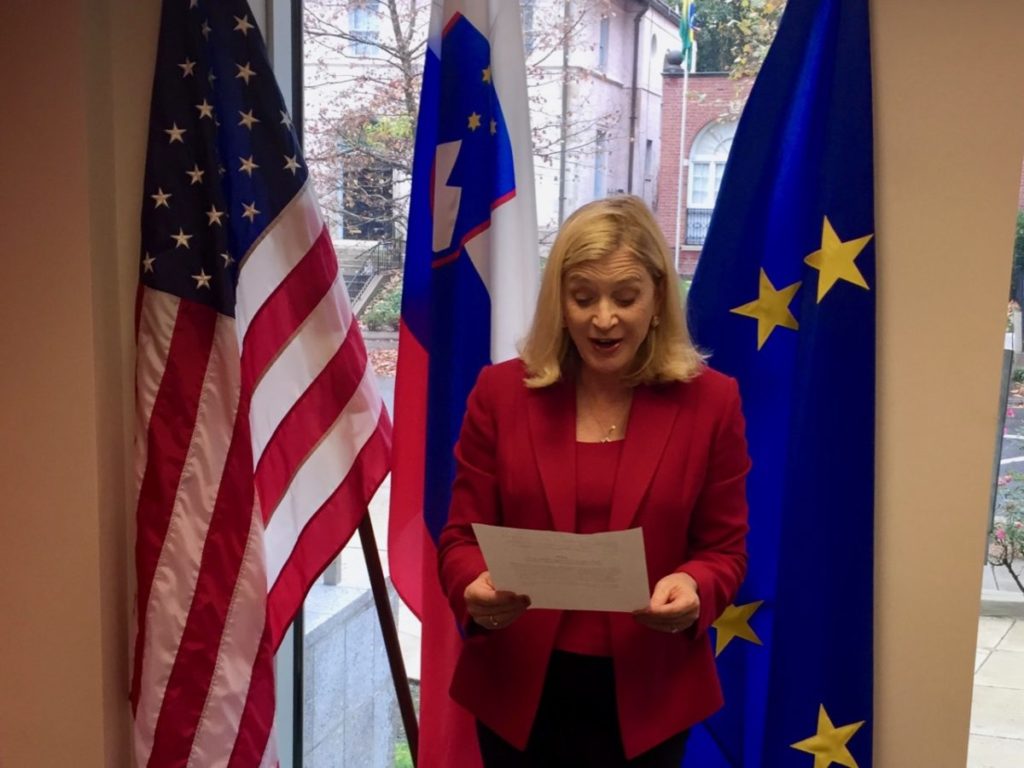Dual citizen of EU and USA through ancestry in Slovenia
